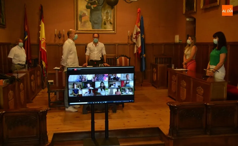Foto 7 - El Equipo de Gobierno se&ntilde;ala que &ldquo;es pronto&rdquo; para saber qu&eacute; ocurrir&aacute; con las fiestas de...