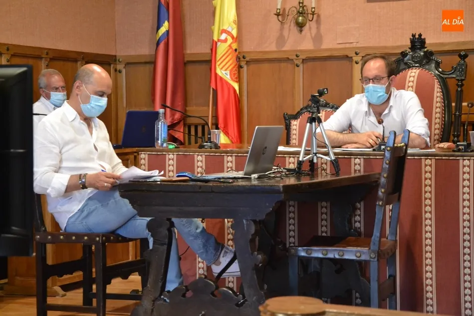 Foto 3 - El Equipo de Gobierno se&ntilde;ala que &ldquo;es pronto&rdquo; para saber qu&eacute; ocurrir&aacute; con las fiestas de...