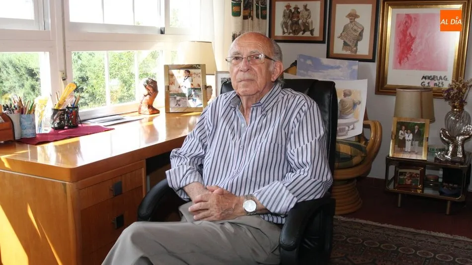 Galo Palacio en la entrevista realizada por Las Arribes al Día en 2013 con motivo de una exposición de su obra en Vitigudino / CORRAL