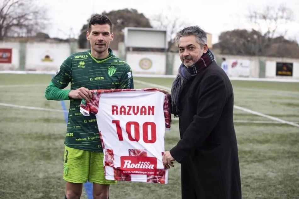Razvan, en su partido 100 con el Guijuelo