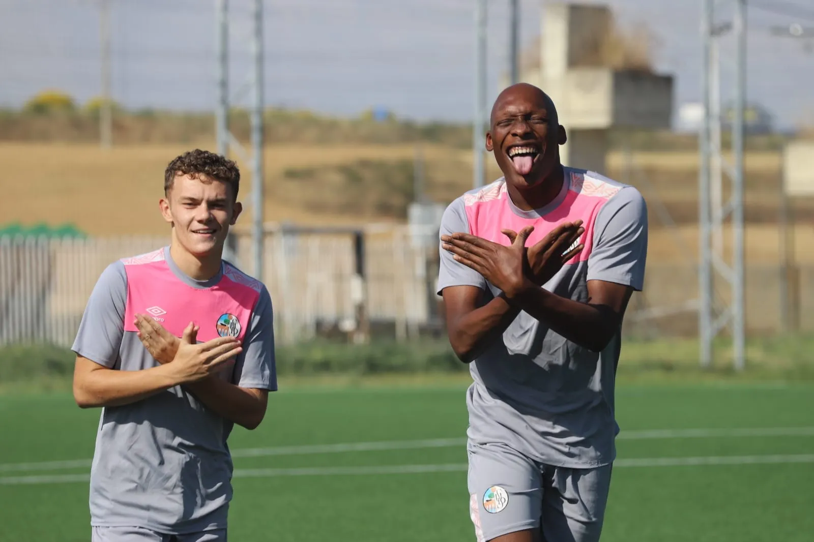 Andreas Tinch (a la izquierda), con el francés Bryan / Lydia González