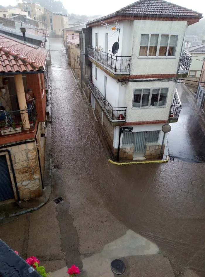 Foto 2 - Aldead&aacute;vila registra ayer jueves precipitaciones de 52 litros por metro cuadrado  