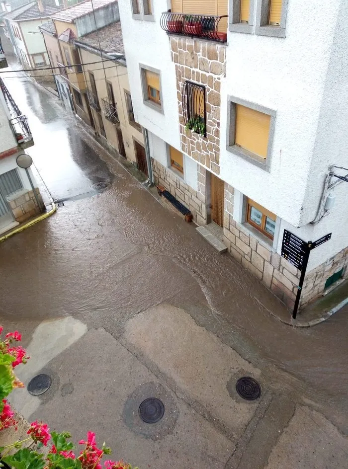 Foto 5 - Aldead&aacute;vila registra ayer jueves precipitaciones de 52 litros por metro cuadrado  