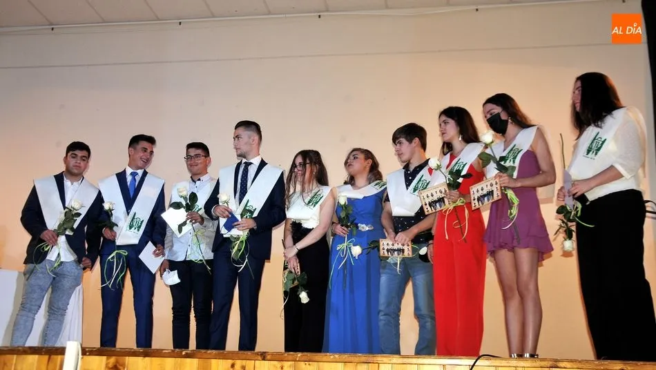 Foto 8 - Los alumnos del instituto de Lumbrales organizan una entra&ntilde;able graduaci&oacute;n&nbsp;