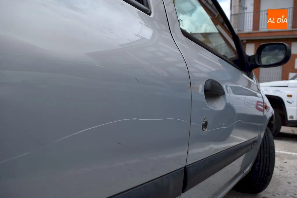 Vehículo afectado por el acto vandálico