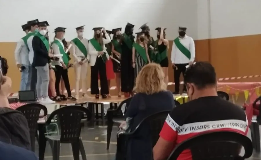 Foto 5 - Inolvidable graduaci&oacute;n en el&nbsp;Instituto de Educaci&oacute;n Secundaria Obligatoria Quercus