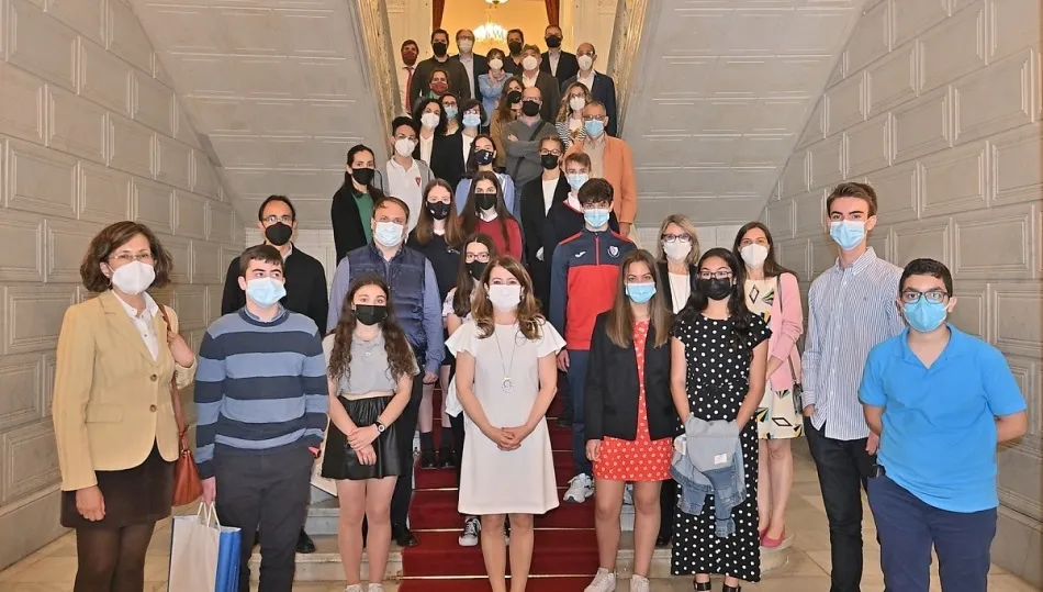 Encuentro de estos escolares salmantinos con la concejala de Educación, Mª Victoria Bermejo