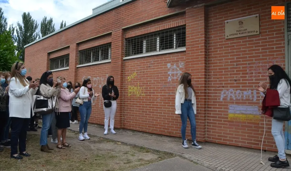 El IES Fray Diego rinde tributo a Antonio Martín Heras bautizando con su nombre el Pabellón del...