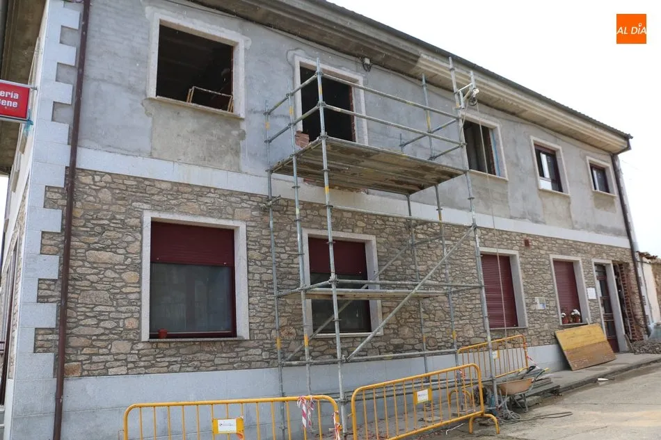 Foto 11 - Comienza en Peralejos de Abajo la construcci&oacute;n de la nueva vivienda del programa Rehabitare  