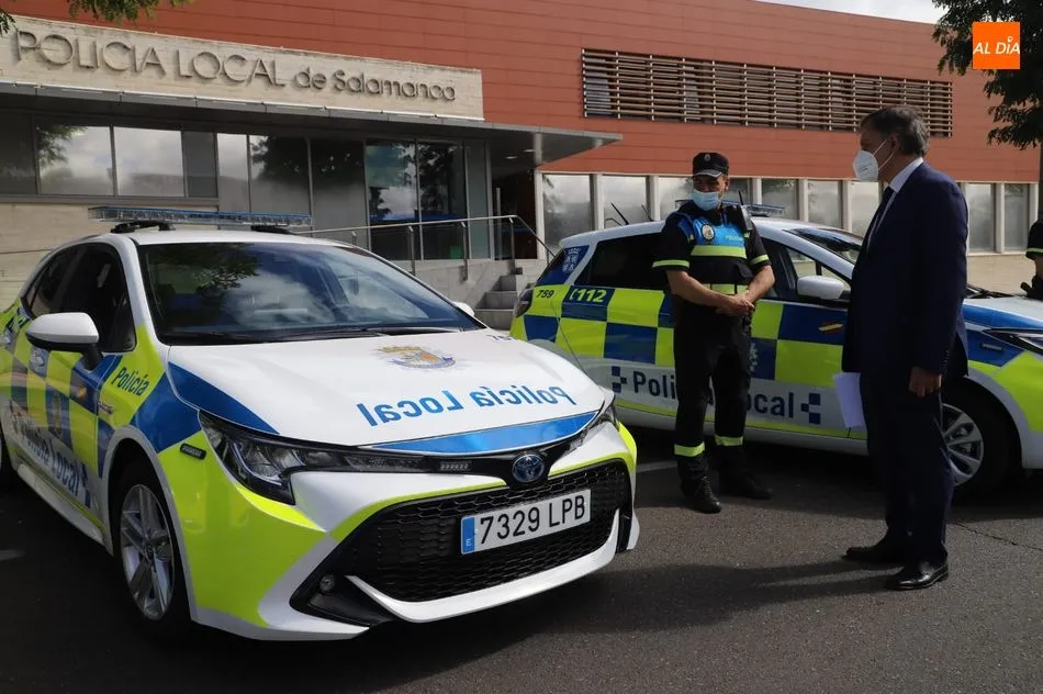 Foto 5 - La Polic&iacute;a Local mejora sus equipamientos con 30 nuevos veh&iacute;culos