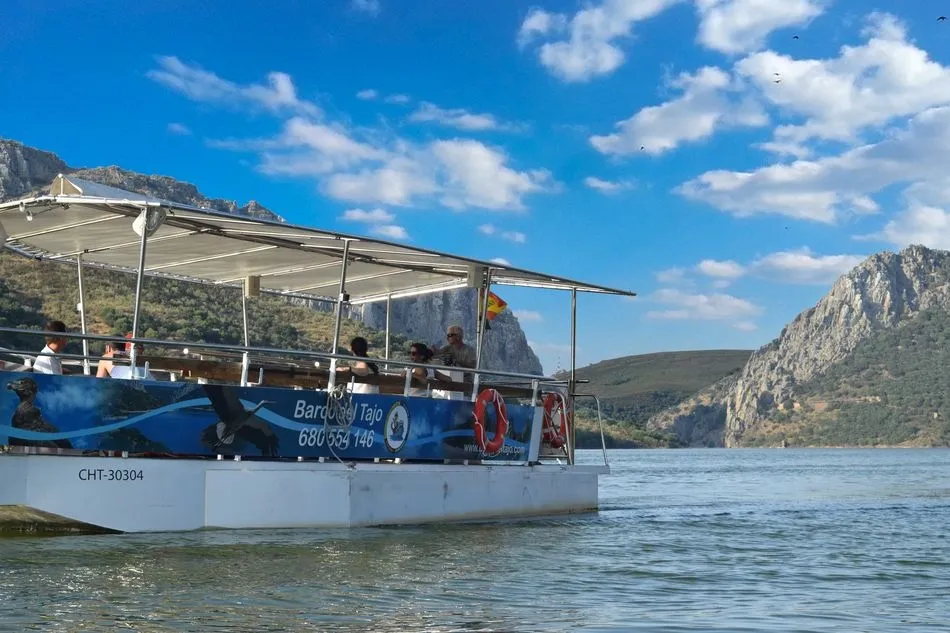 Foto 4 - Cruceros por el Tajo, &iexcl;a menos de 2 horas de Salamanca!  