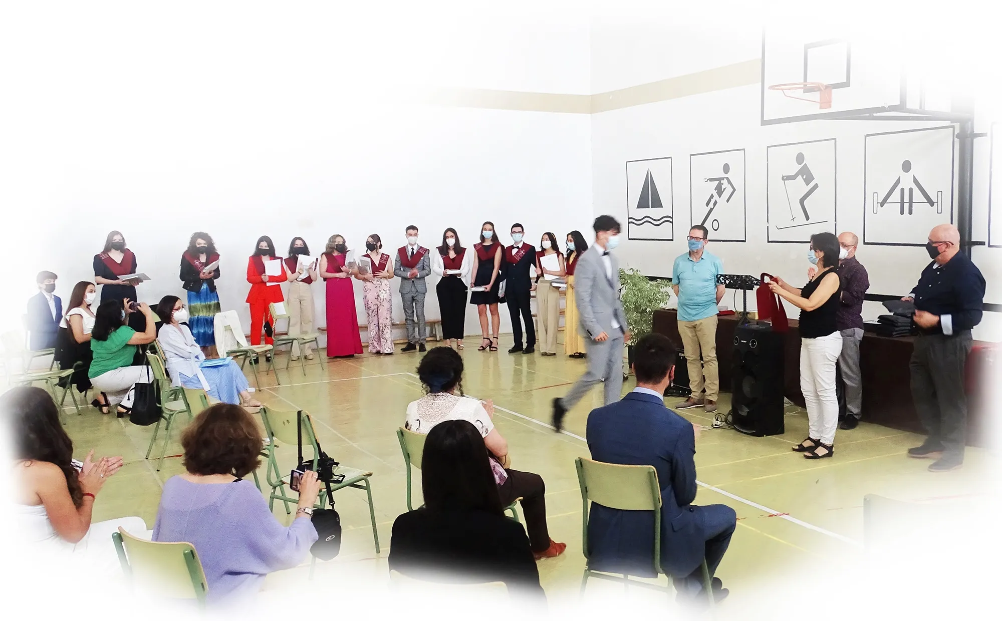 Emocionantes graduaciones de los alumnos de 2º de Bachillerato y del Ciclo Formativo de...