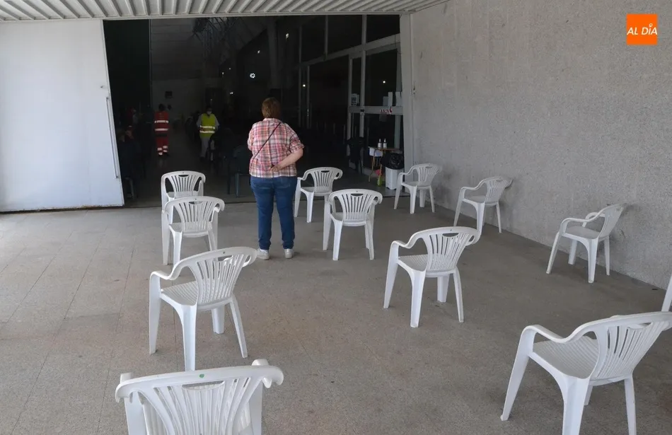 Foto 2 - Semana grande en la lucha contra el coronavirus con hasta 3 sesiones masivas de vacunaci&oacute;n  