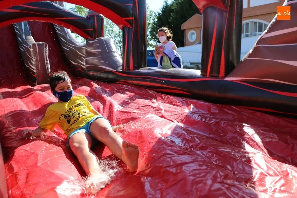 Foto 10 - El CD Los Leones se despide del curso en Vitigudino con una divertida fiesta  
