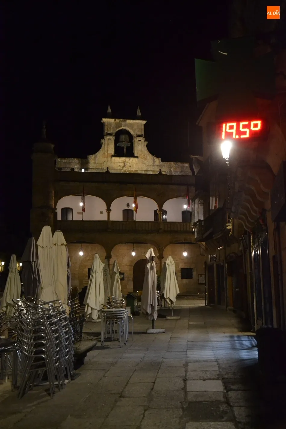 Foto 2 - Ciudad Rodrigo celebra la Noche de San Juan con una ruta por el centro hist&oacute;rico  