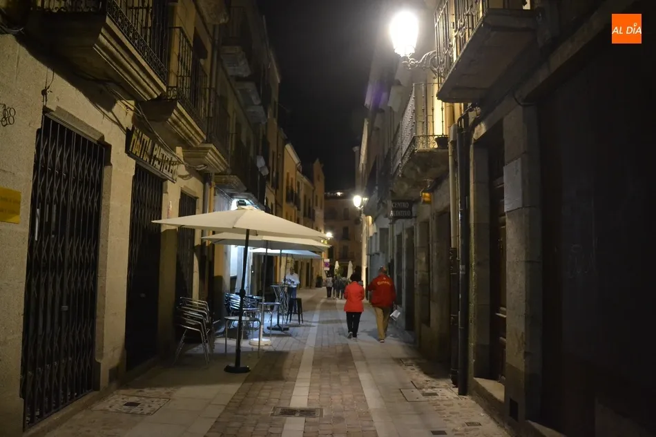 Foto 5 - As&iacute; luce de noche la &lsquo;nueva&rsquo; calle San Juan  