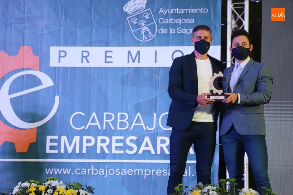 Foto 3 - Los Premios Carbajosa Empresarial reconocen el trabajo de las empresas en un a&ntilde;o marcado por la...