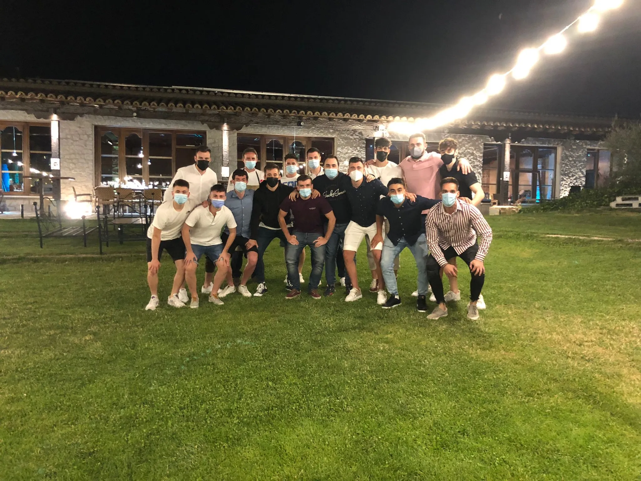 Jugadores y cuerpo técnico del Piensos Durán Albense en la cena