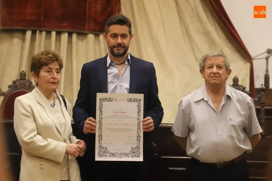 Foto 8 - La USAL entrega los 'Premios a la trayectoria de excelencia en la docencia Gloria Begu&eacute;'&nbsp;