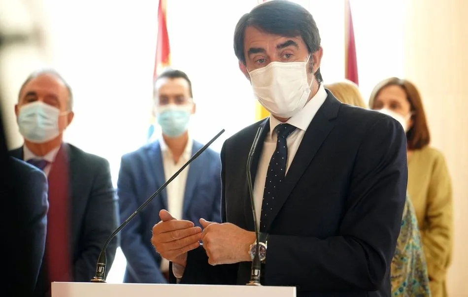 Rueda de prensa del consejero de Fomento y Medio Ambiente de Castilla y León, Juan Carlos Suárez-Quiñones