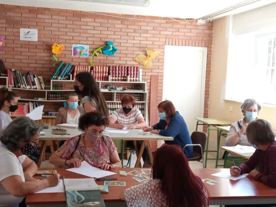 Foto 6 - Taller de ilustraci&oacute;n de la mano de Isabel Ruiz en Terradillos