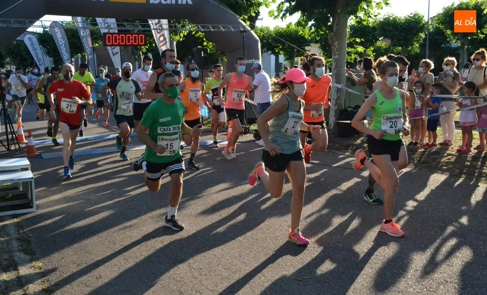 Sanjuanejo estrena con gran animación su Carrera Popular de San Juan  
