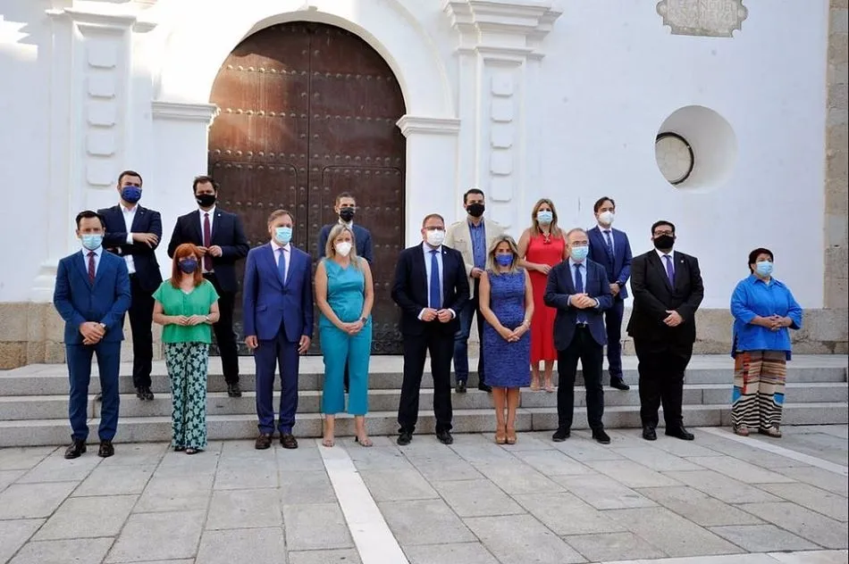 Alcaldes del Grupo de Ciudades Patrimonio en su asamblea en Merida - ASAMBLEA DE EXTREMADURA