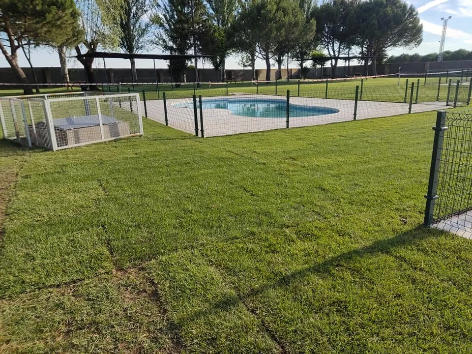 Foto 2 - Estreno de temporada de ba&ntilde;o gratuito en Villoria  