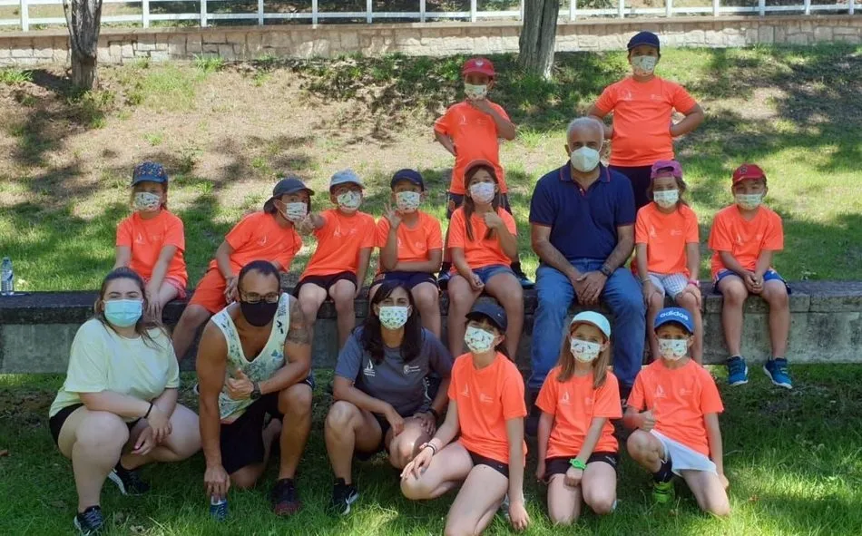 Foto 7 - La Diputaci&oacute;n facilita a 40 ni&ntilde;os de la provincia disfrutar del deporte y la naturaleza en...