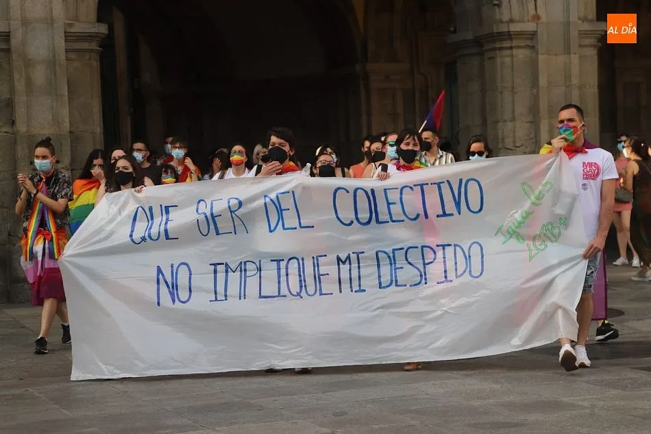 Foto 5 - El colectivo LGTB reivindica sus derechos en Salamanca: &ldquo;Soy maric&oacute;n de Castilla y Le&oacute;n&rdquo;