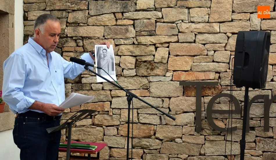 Foto 7 - Encuentro de la literatura y la m&uacute;sica en la gala de entrega de los premios del certamen Carmen...