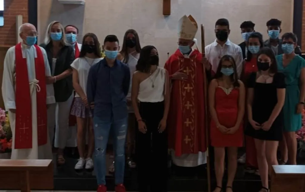 El Salvador vive la Confirmación con mayor número de jóvenes  