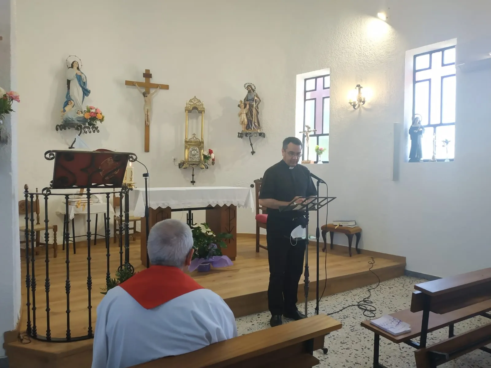 Foto 5 - Amatos de Alba culmina la obra de restauraci&oacute;n y adaptaci&oacute;n de la iglesia parroquial