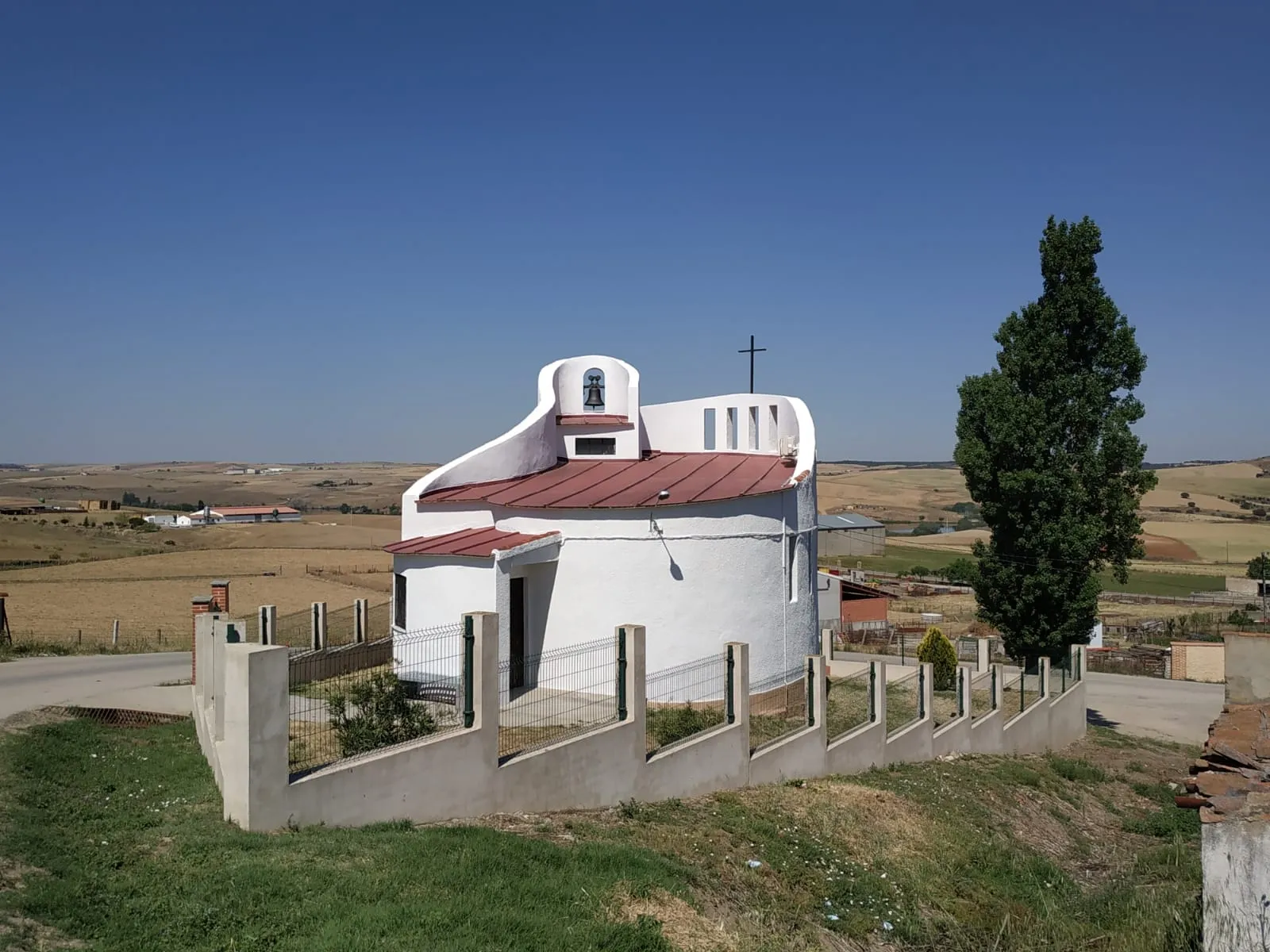 Foto 3 - Amatos de Alba culmina la obra de restauraci&oacute;n y adaptaci&oacute;n de la iglesia parroquial