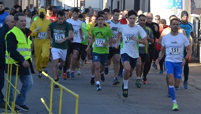 El Club organizó durante varios años una San Silvestre en la última tarde del año