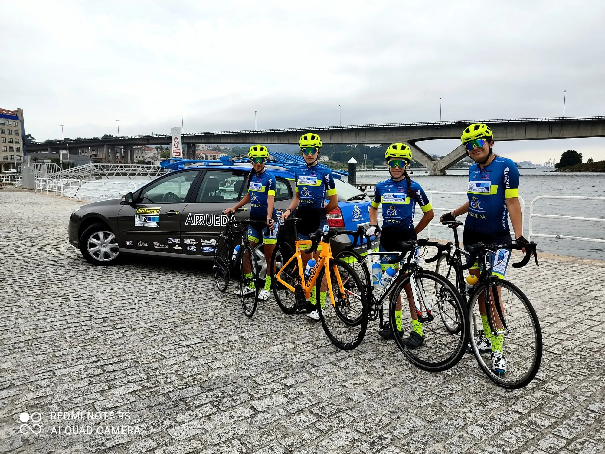 Varios corredores de la entidad