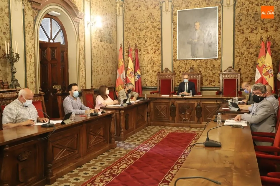 Pleno de la Corporación provincial / REPO. GRÁFICO: LYDIA GONZÁLEZ