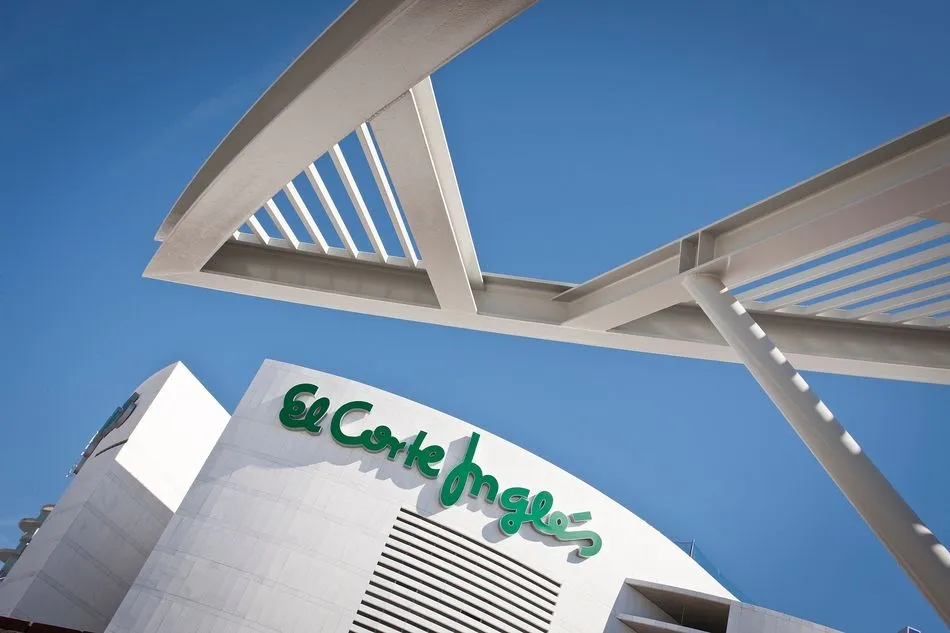 El Corte Inglés compra la cadena de supermercados Sánchez Romero    