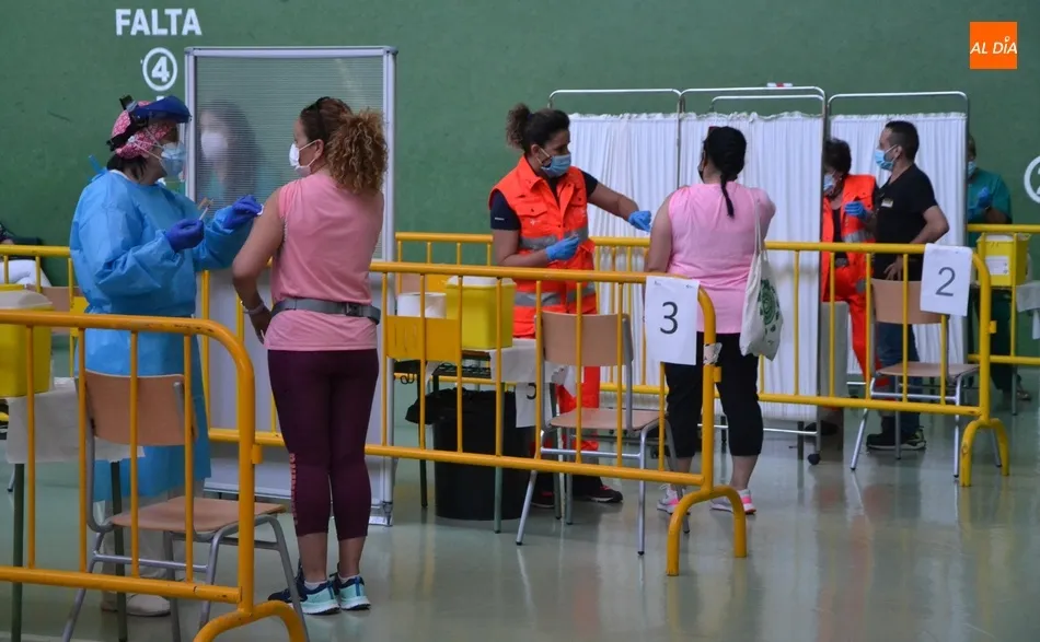 La próxima semana serán vacunados los nacidos de 1982 a 1985 de toda la comarca mirobrigense  