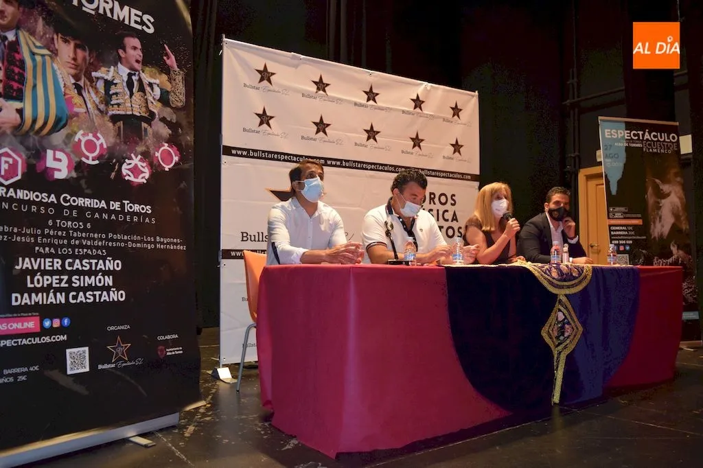 Foto 4 - L&oacute;pez Sim&oacute;n y los hermanos Casta&ntilde;o, cartel taurino del 16 de octubre en Alba de Tormes