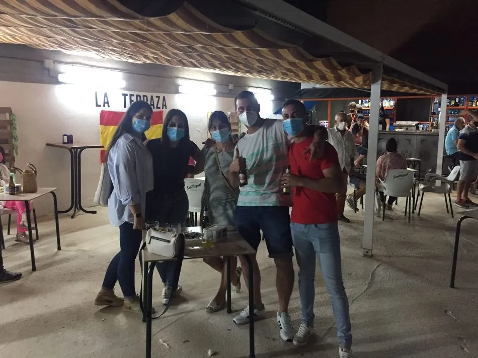 Foto 10 - Buena acogida de La Terraza de Vitigudino en su jornada inaugural  