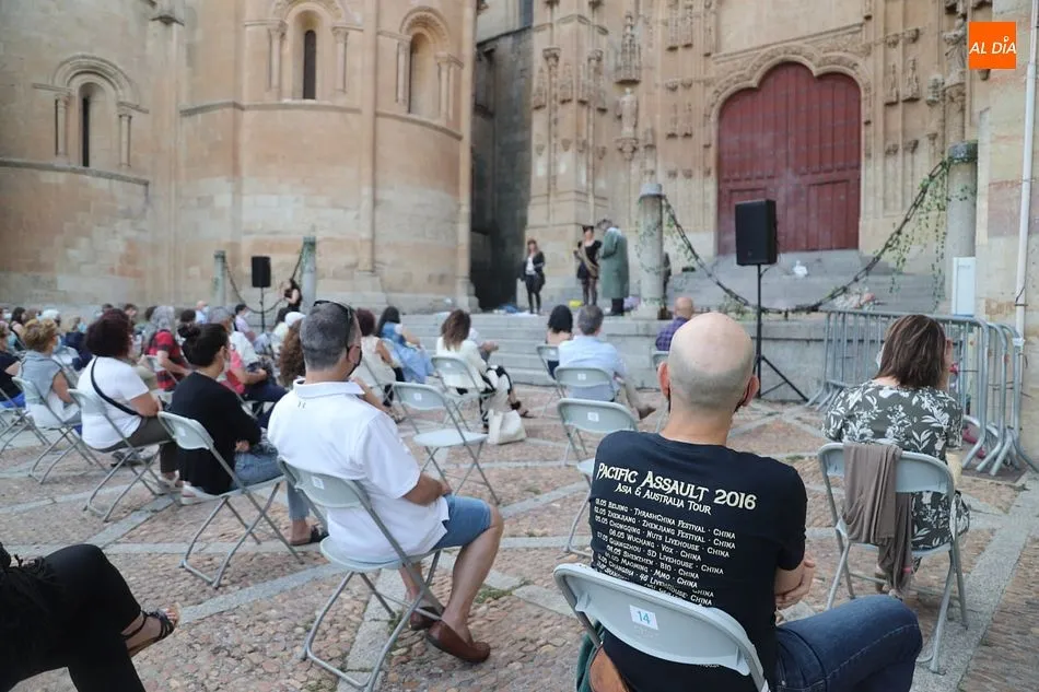 Foto 3 - Intrusi&oacute;n Teatro lleva al p&uacute;blico del Patio Chico a un incierto futuro con &lsquo;T&uacute;neles&rsquo;