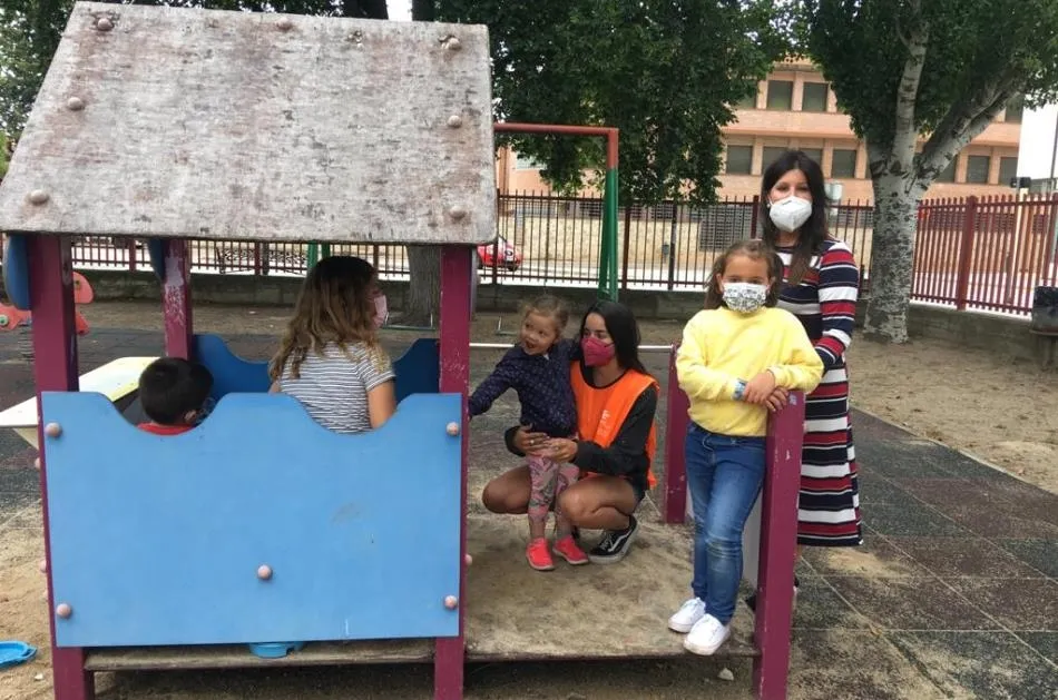 Vanesa Muriel visita Conciliamos, que reúne a un total de 51 niños  