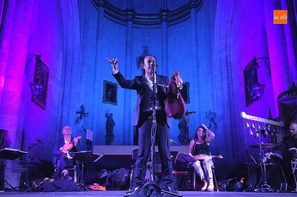 El gaitero Carlos Núñez actuará a finales de julio en la Plazuela del Castillo  