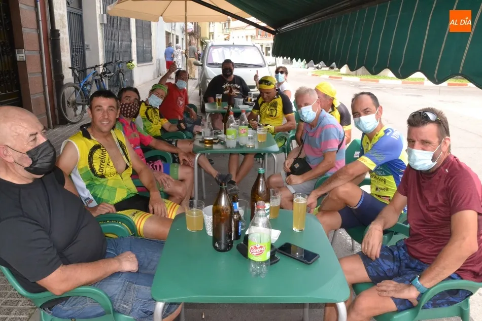 Eh, sácanos una foto: A tiempo para recibir la bendición  