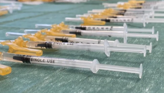 Sin previsión de nuevas edades, segundas dosis y repescas serán protagonistas de la vacunación...