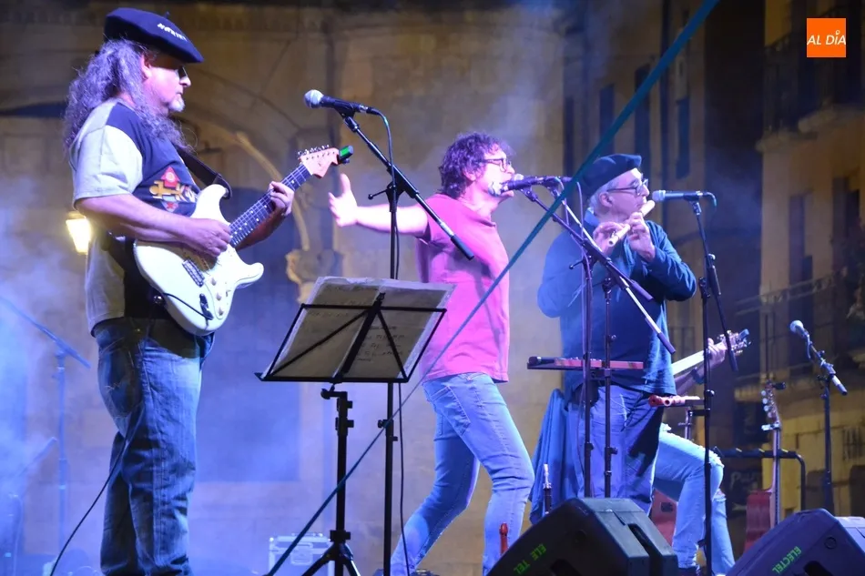 El Festival de Folklore propicia un ‘hermanamiento’ entre los encierros de Cuéllar y...