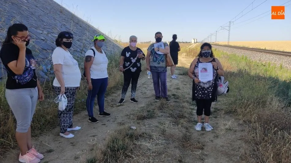 Uno de los equipos de búsqueda de Vanesa - Archivo