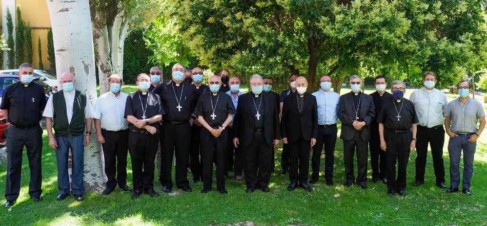 Los máximos responsables de la Diócesis asisten a la reunión de obispos y vicarios de Iglesia en ...