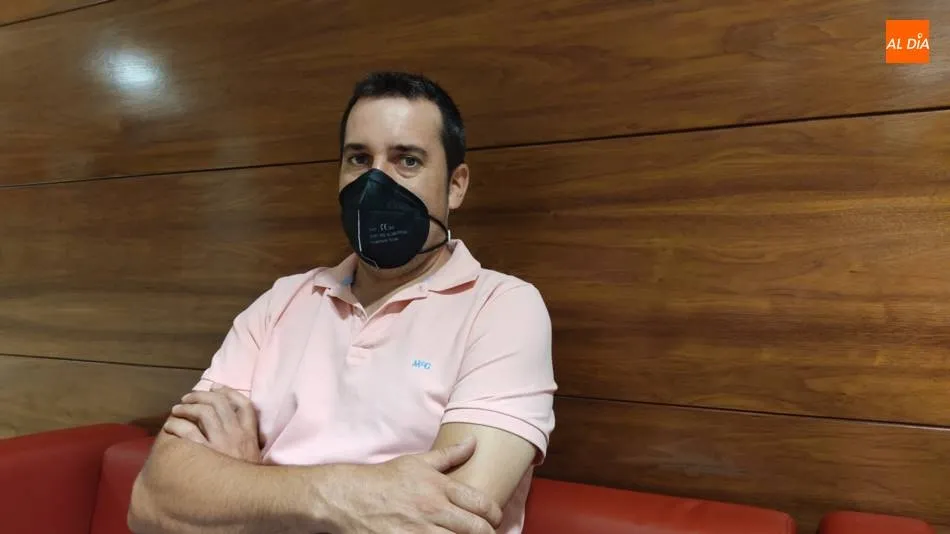 Fernando Vicente, ganadero de Aldeadávila de la Rivera. | Jorge Holguera